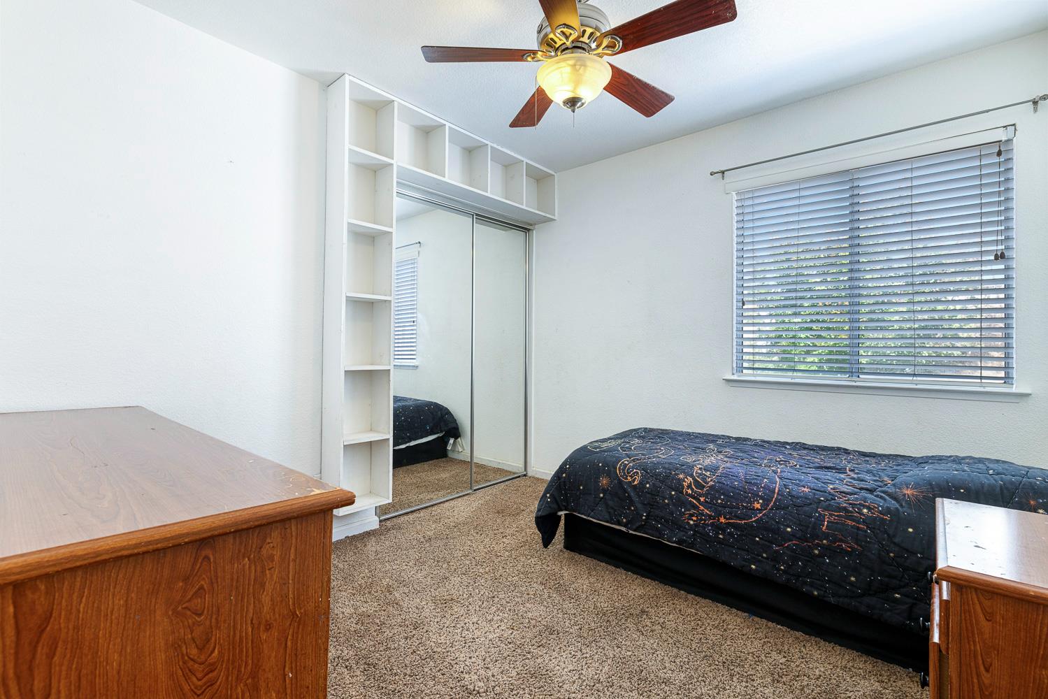 7649 N Baird Ave, Fresno, CA 93720