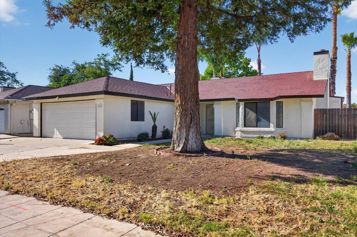 3670 W Fedora Ave, Fresno, CA 93722