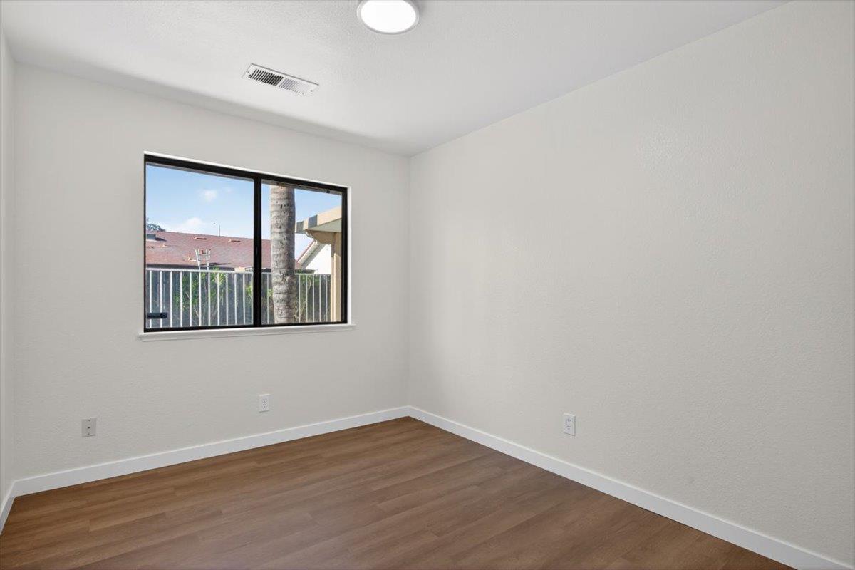 3670 W Fedora Ave, Fresno, CA 93722