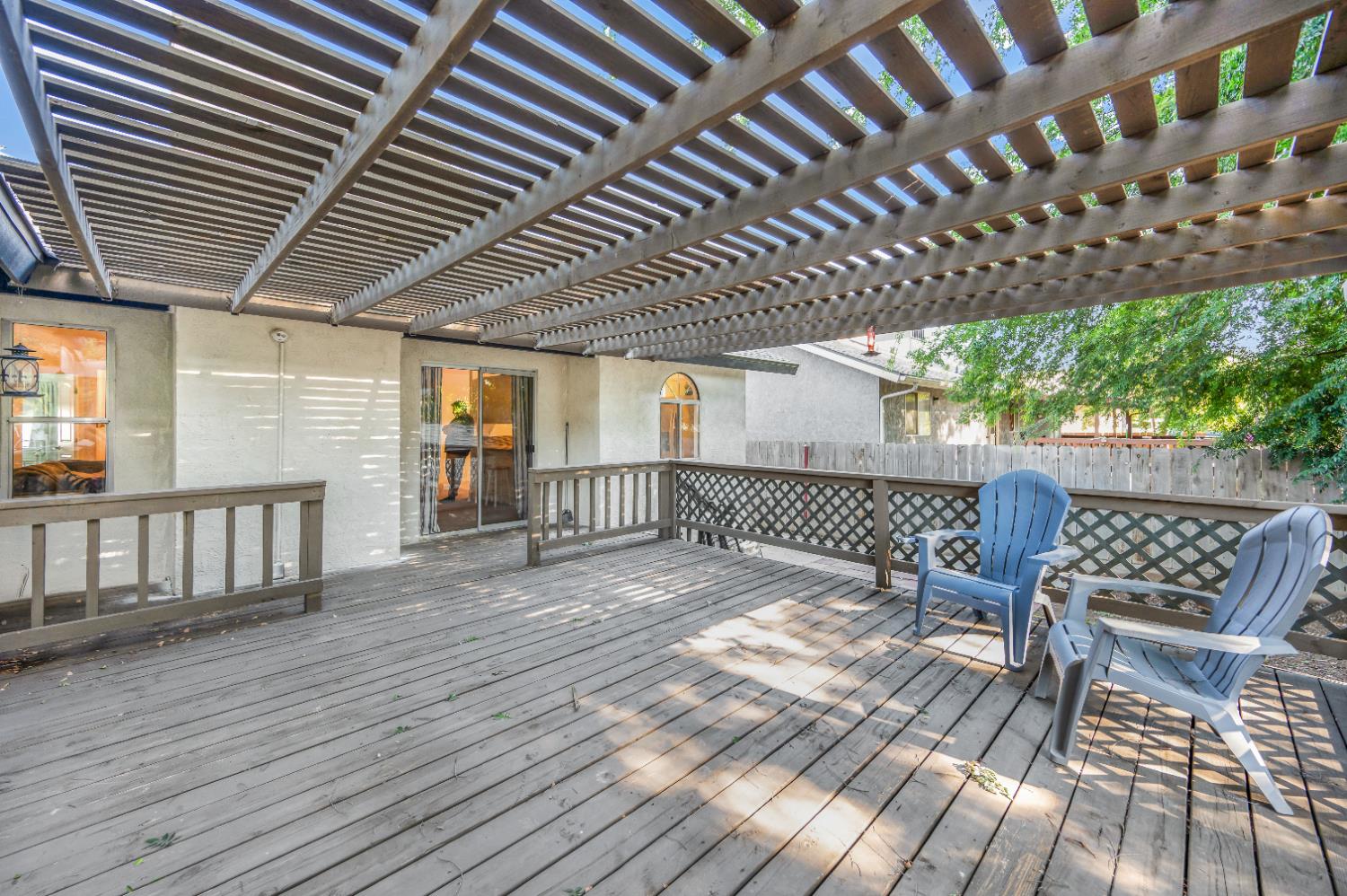 651 N Laverne Ave, Fresno, CA 93727