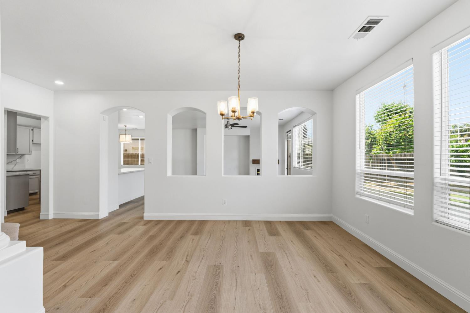 5118 Vista Del Mar Ave, Bakersfield, CA 93311