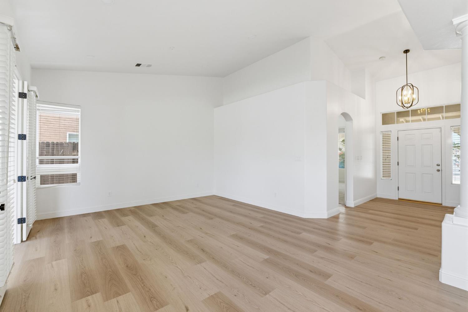 5118 Vista Del Mar Ave, Bakersfield, CA 93311