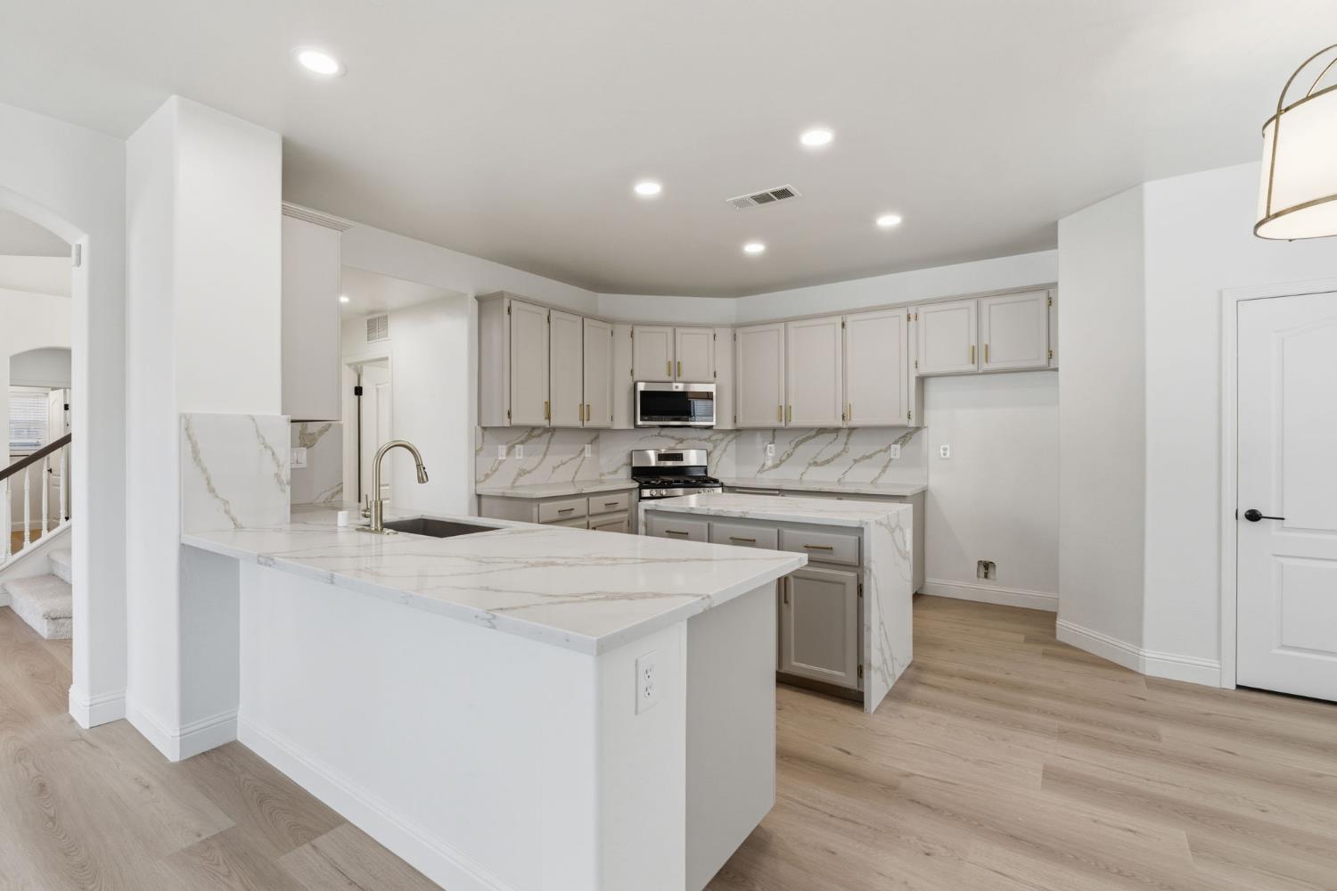 5118 Vista Del Mar Ave, Bakersfield, CA 93311