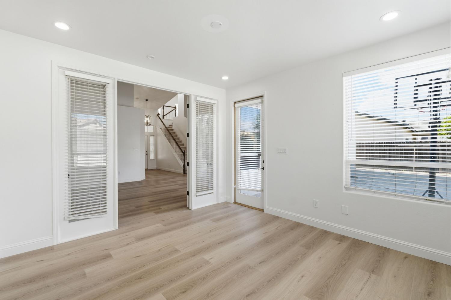 5118 Vista Del Mar Ave, Bakersfield, CA 93311