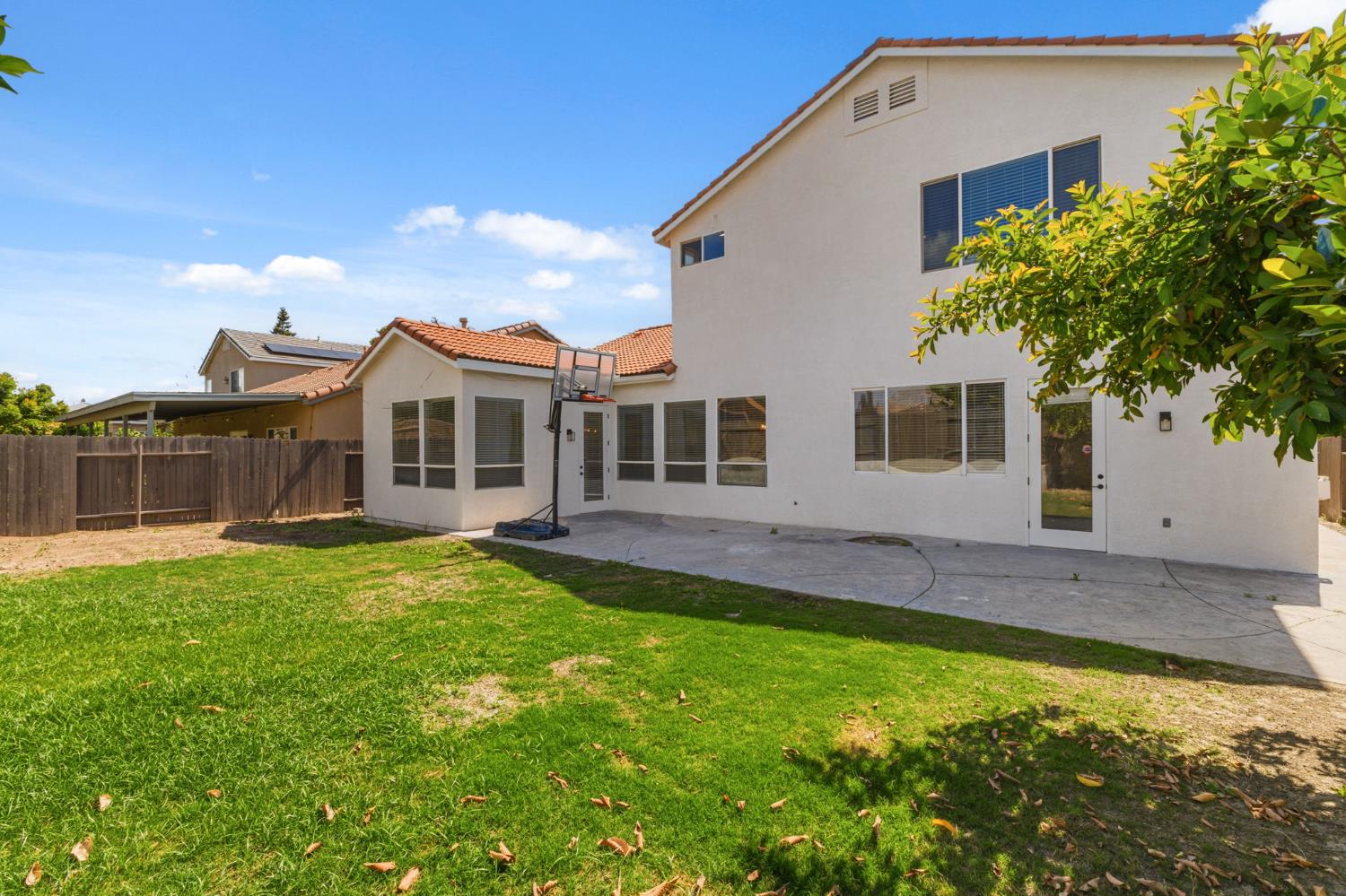 5118 Vista Del Mar Ave, Bakersfield, CA 93311