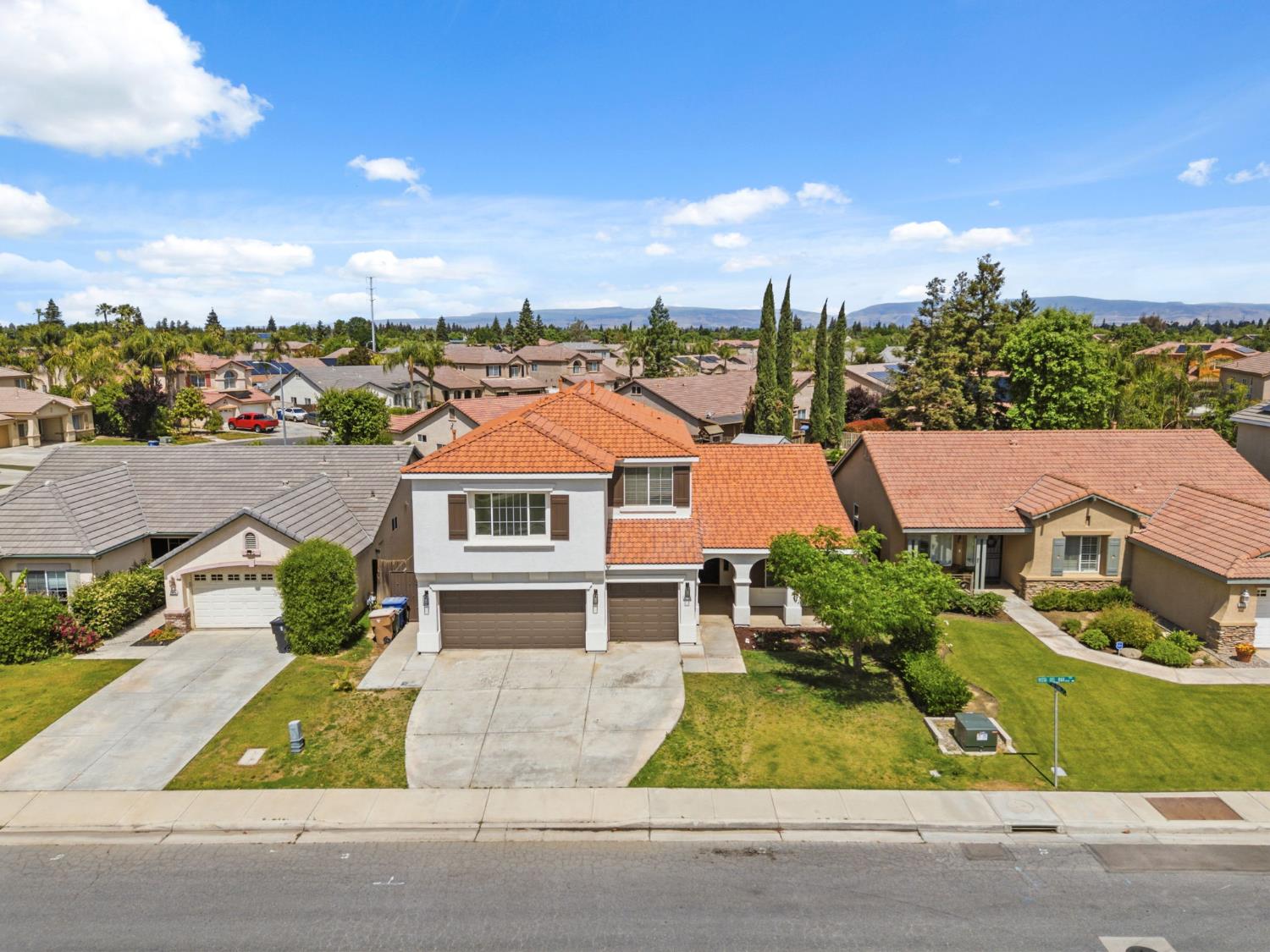 5118 Vista Del Mar Ave, Bakersfield, CA 93311