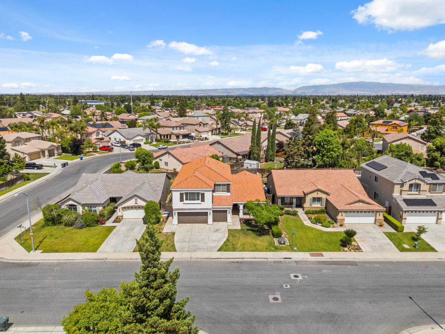 5118 Vista Del Mar Ave, Bakersfield, CA 93311