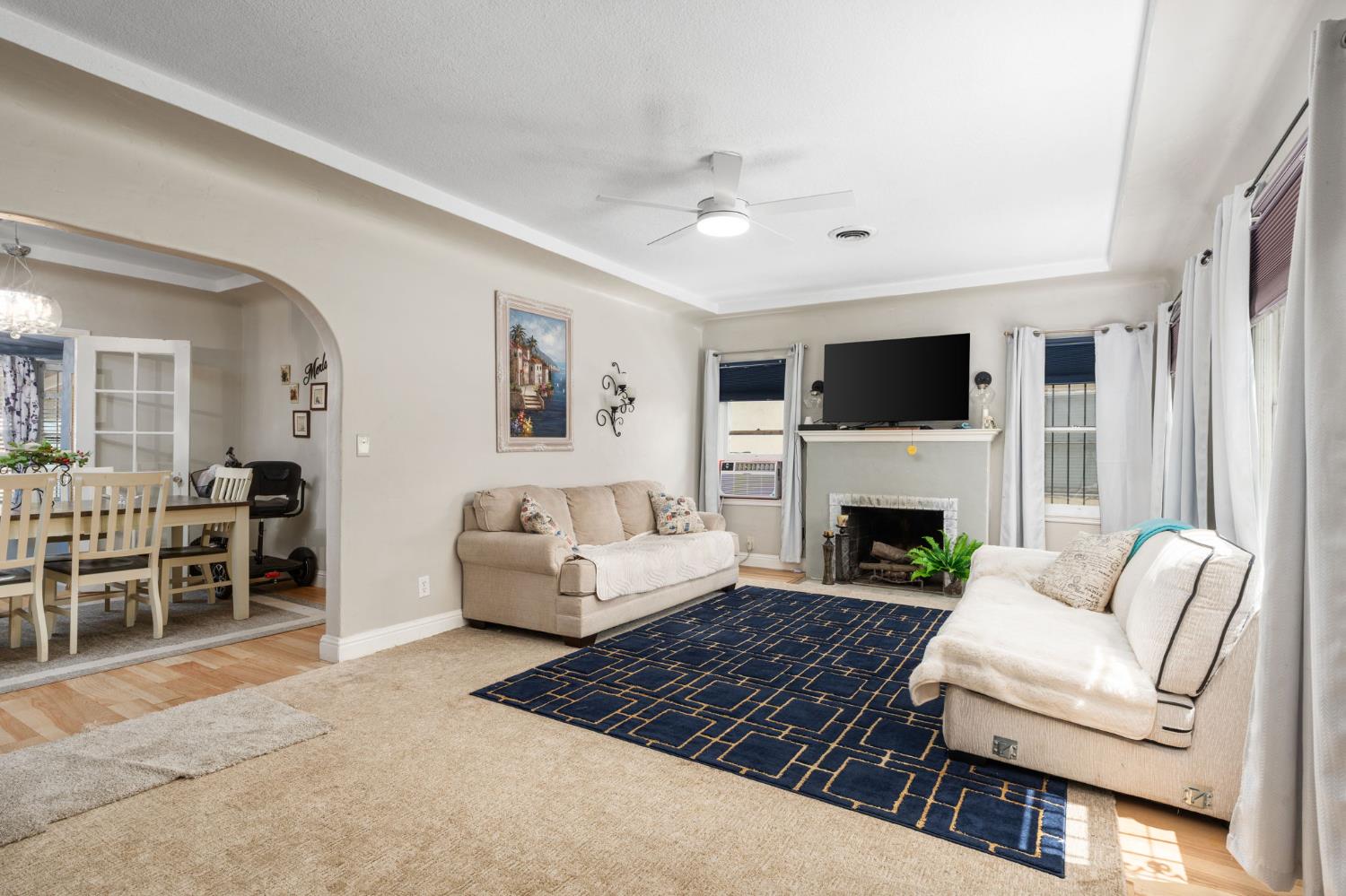 4025 E Tulare St, Fresno, CA 93702