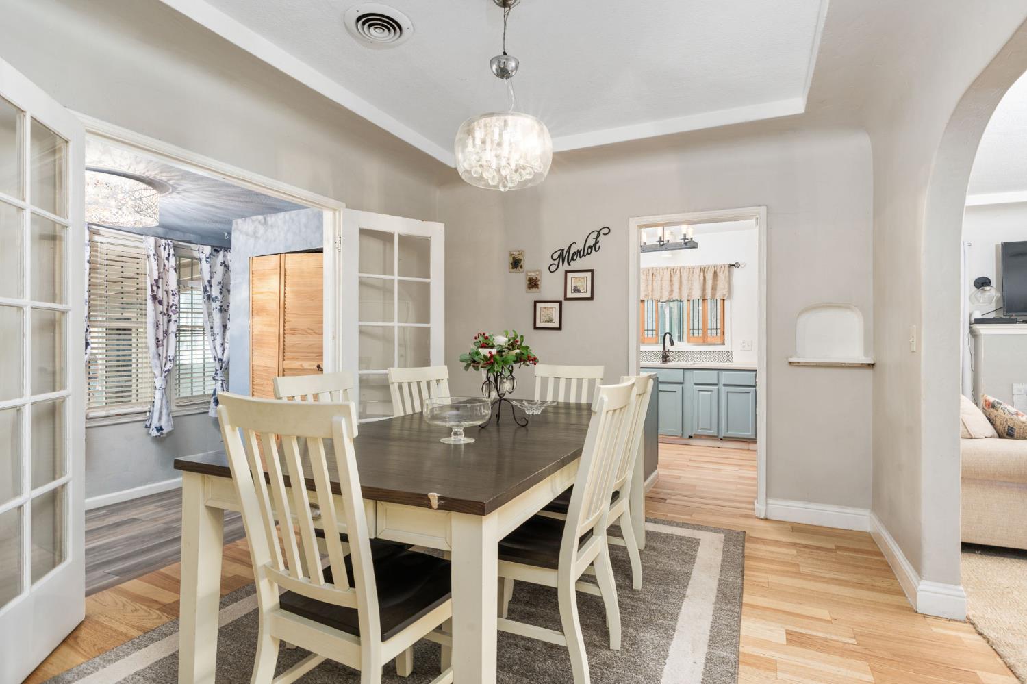 4025 E Tulare St, Fresno, CA 93702