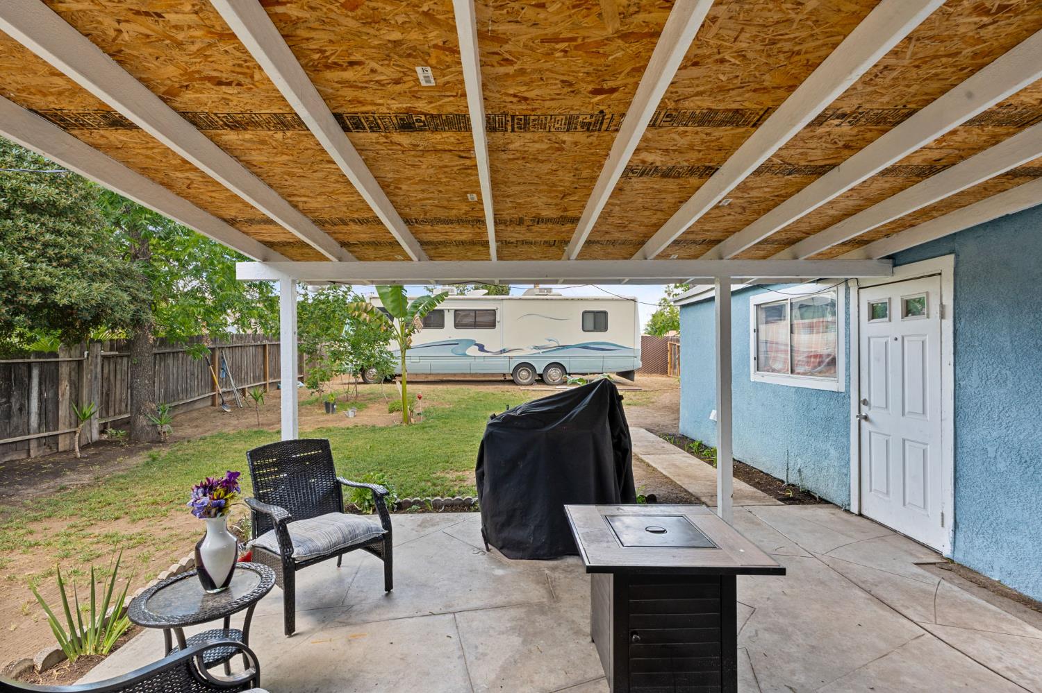 4025 E Tulare St, Fresno, CA 93702