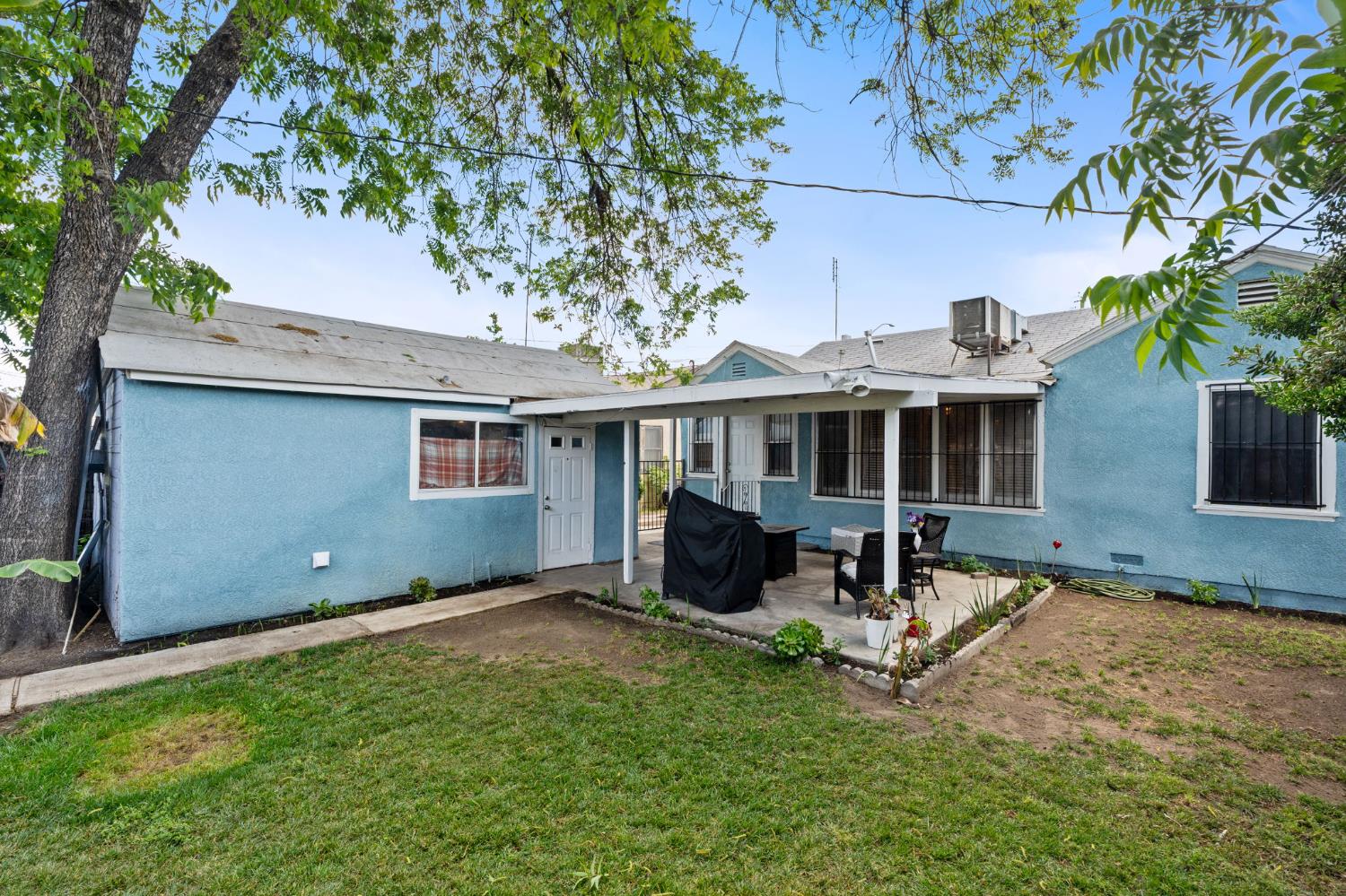 4025 E Tulare St, Fresno, CA 93702