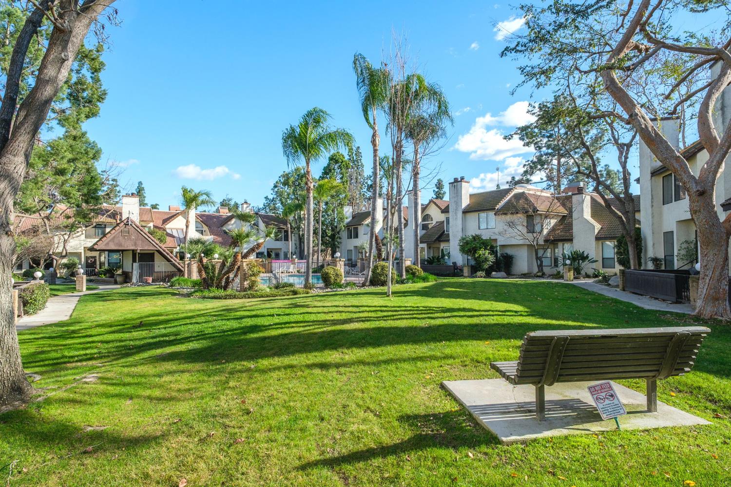 2890 Huntington Blvd #149, Fresno, CA 93721