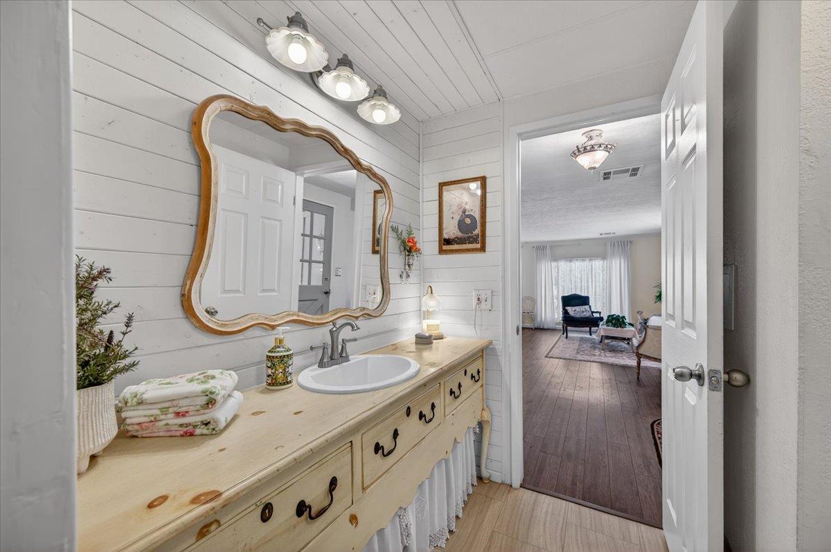 8701 Highway 41 #41, Fresno, CA 93720