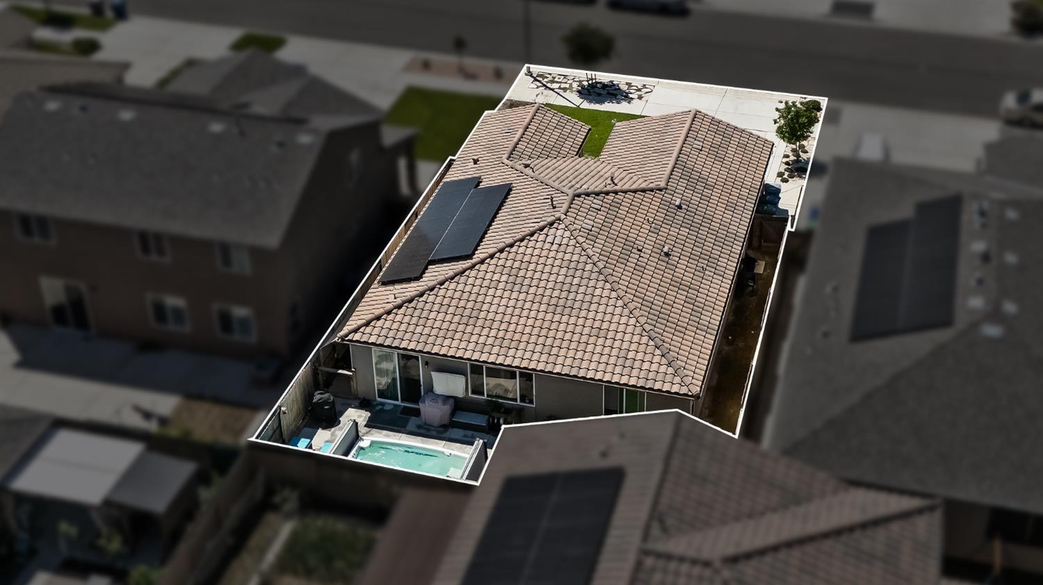 174 S Karen Ave, Kerman, CA 93630