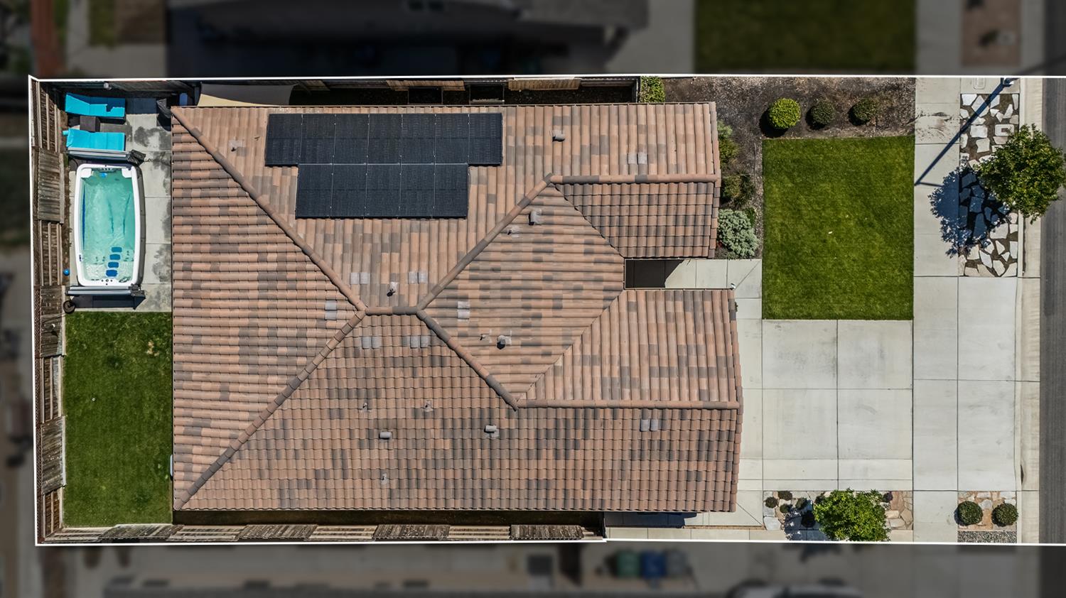 174 S Karen Ave, Kerman, CA 93630