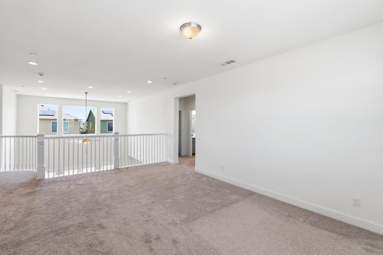 4188 N Contessa Ave, Fresno, CA 93723