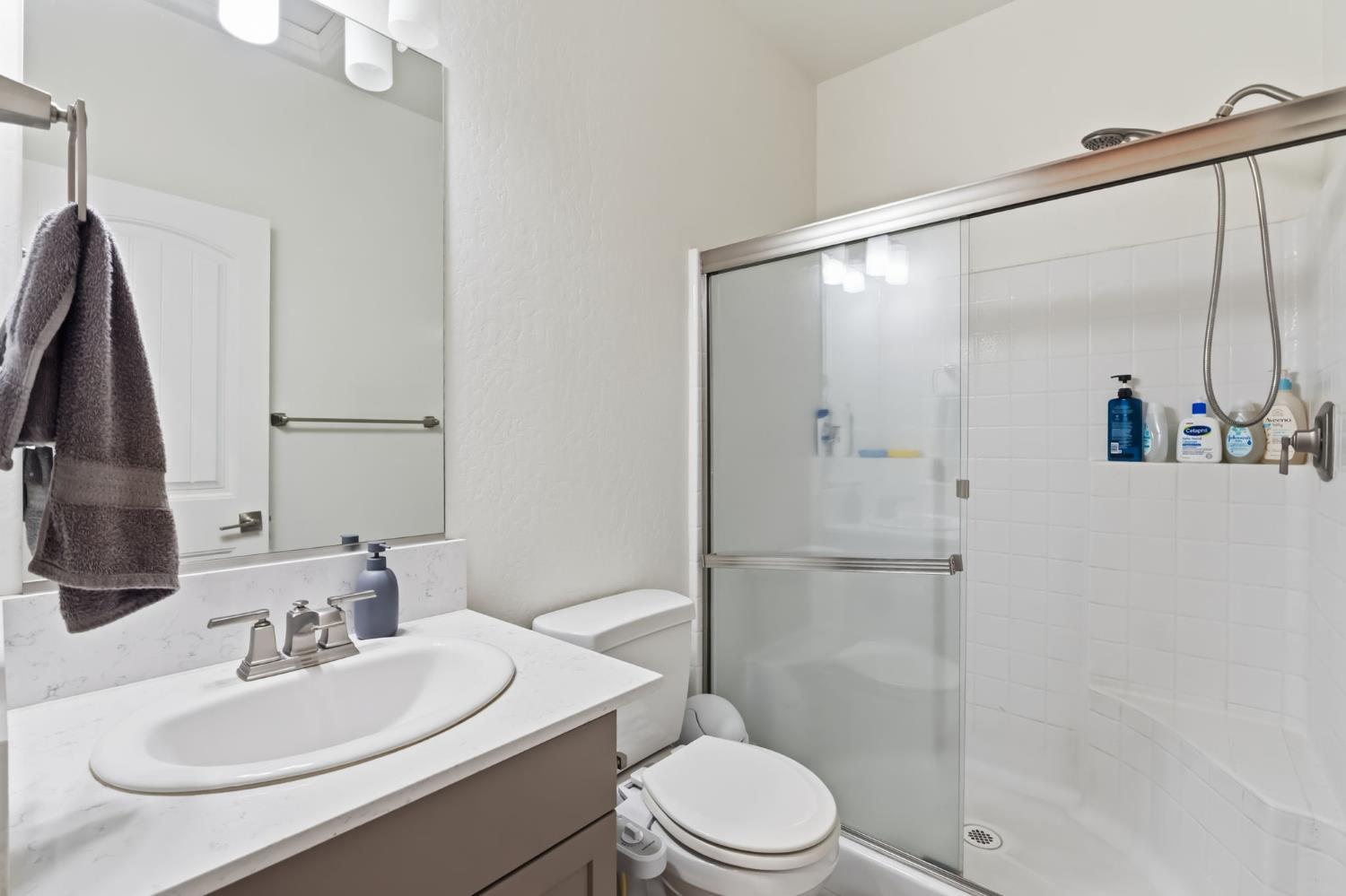 4188 N Contessa Ave, Fresno, CA 93723