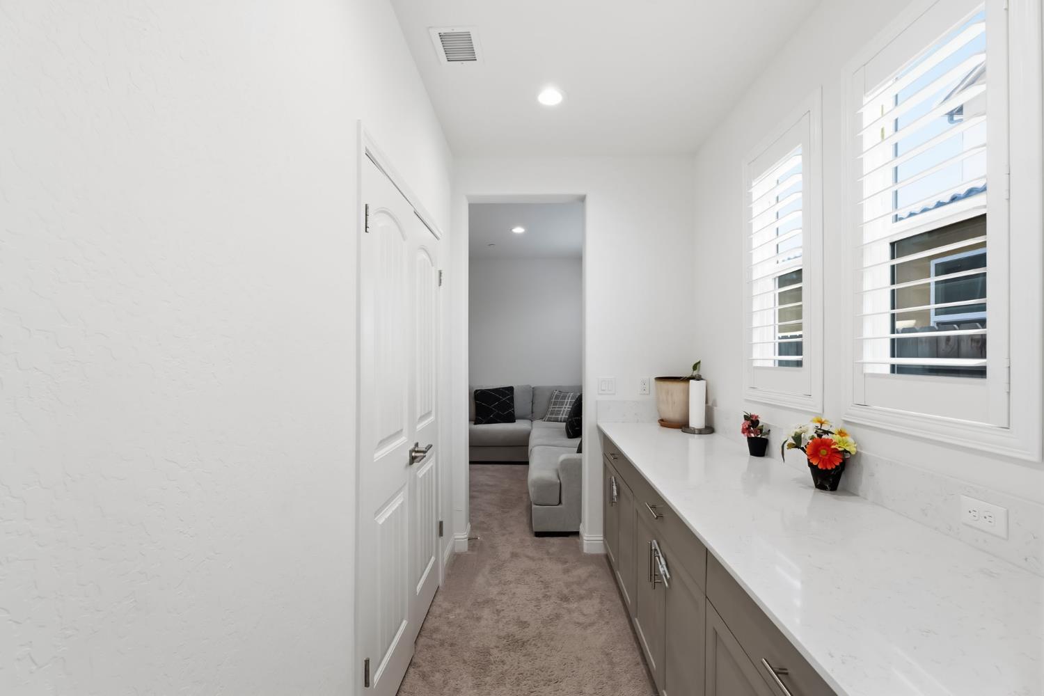 4188 N Contessa Ave, Fresno, CA 93723