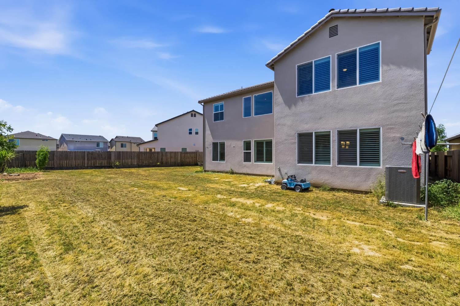 4188 N Contessa Ave, Fresno, CA 93723