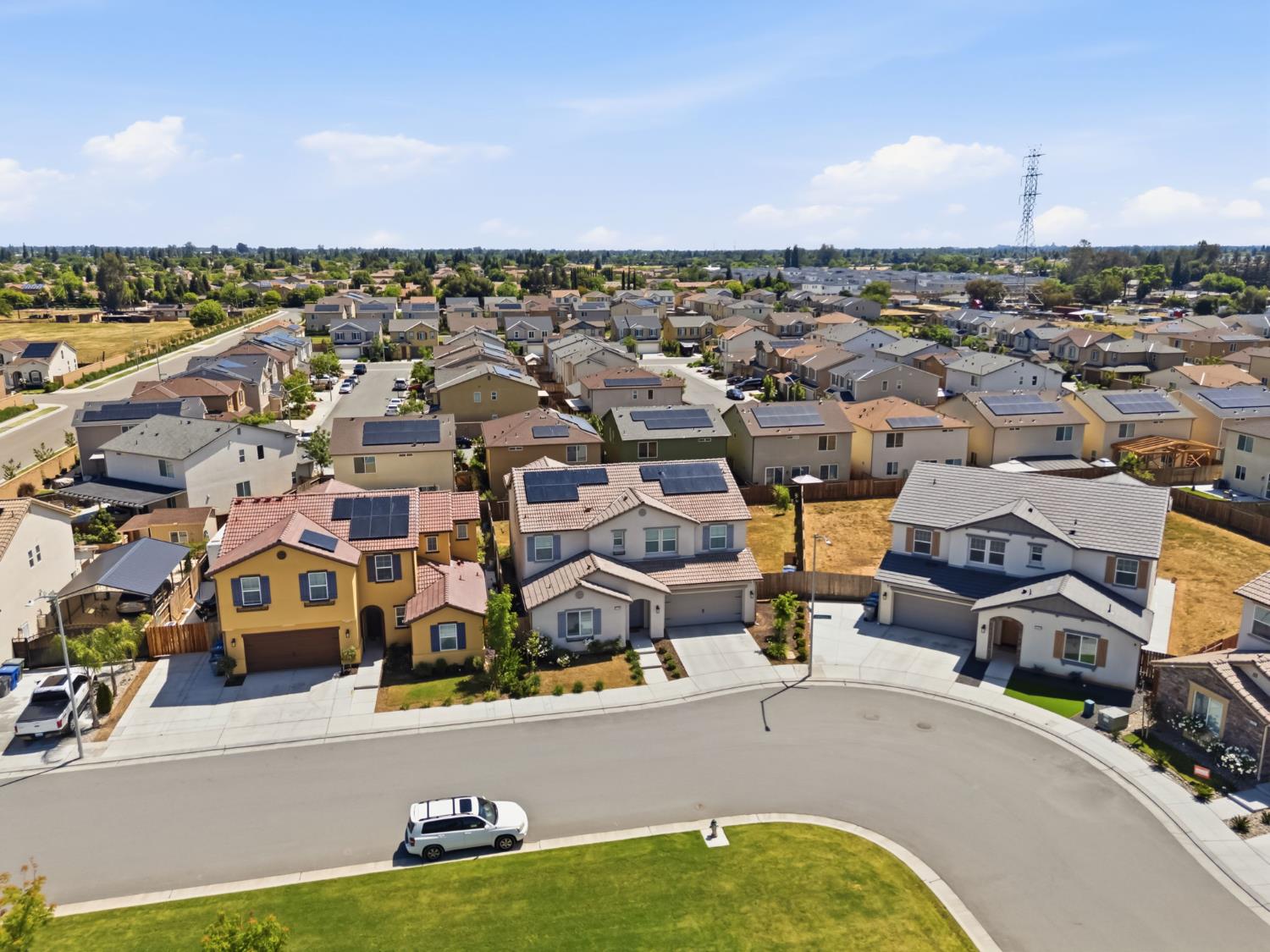 4188 N Contessa Ave, Fresno, CA 93723