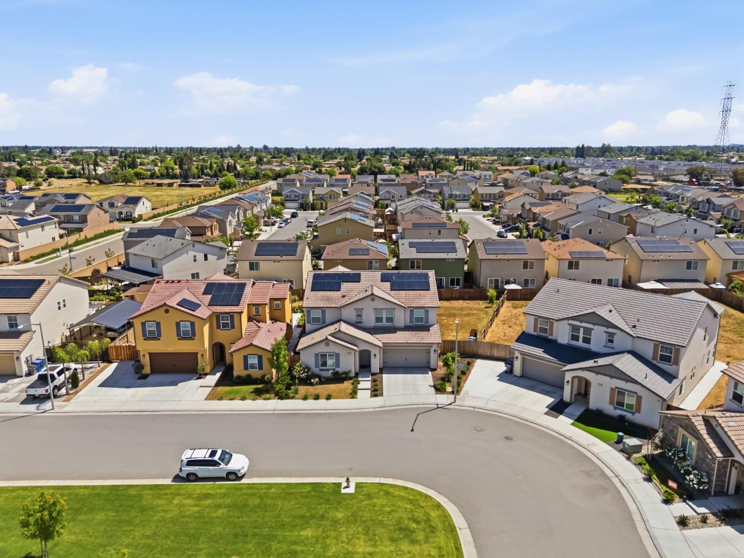 4188 N Contessa Ave, Fresno, CA 93723