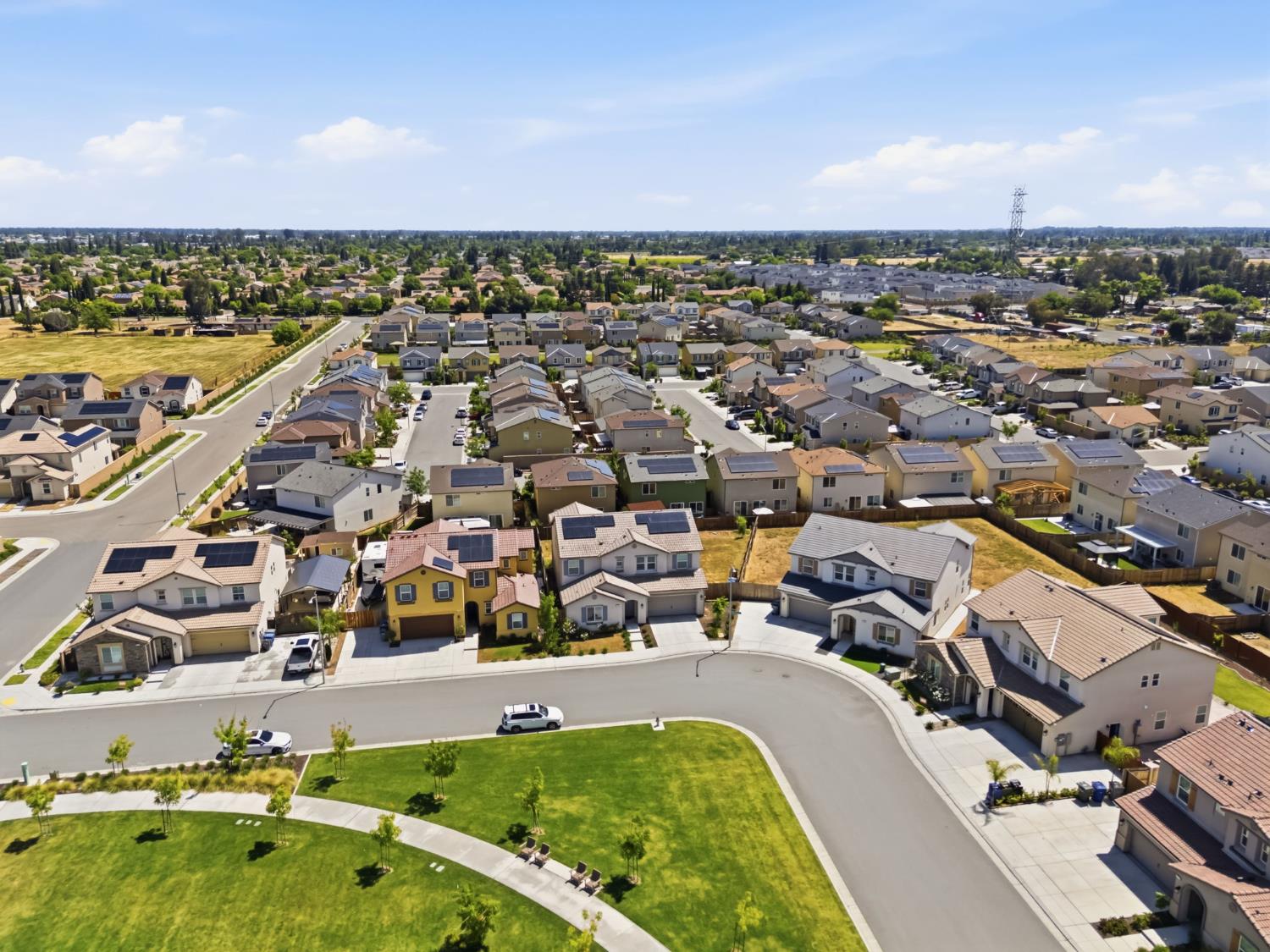 4188 N Contessa Ave, Fresno, CA 93723