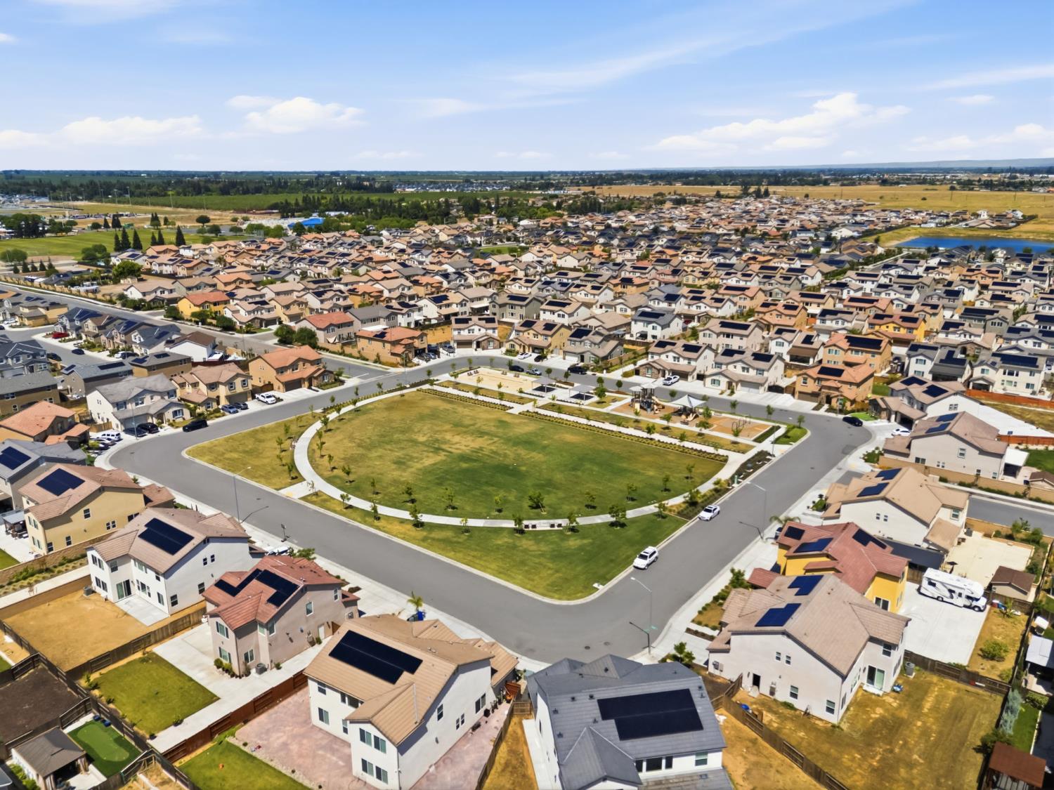 4188 N Contessa Ave, Fresno, CA 93723