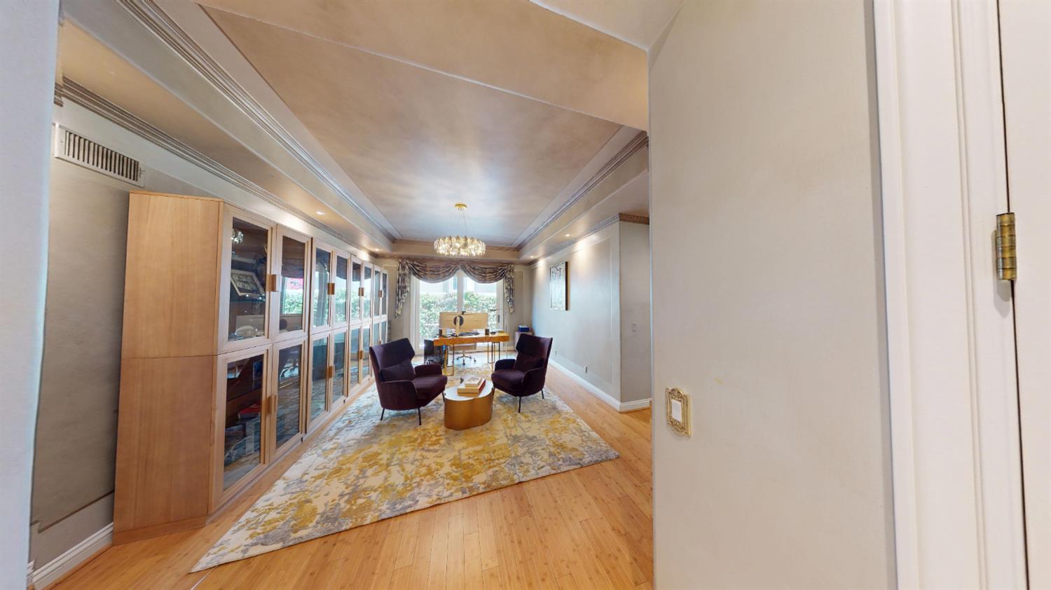 2635 W Lake Van Ness Cir, Fresno, CA 93711