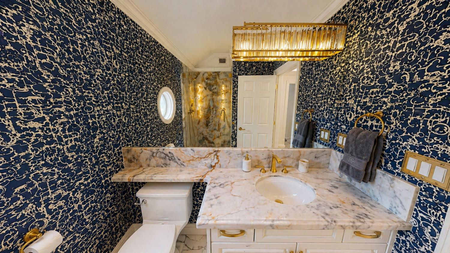 2635 W Lake Van Ness Cir, Fresno, CA 93711