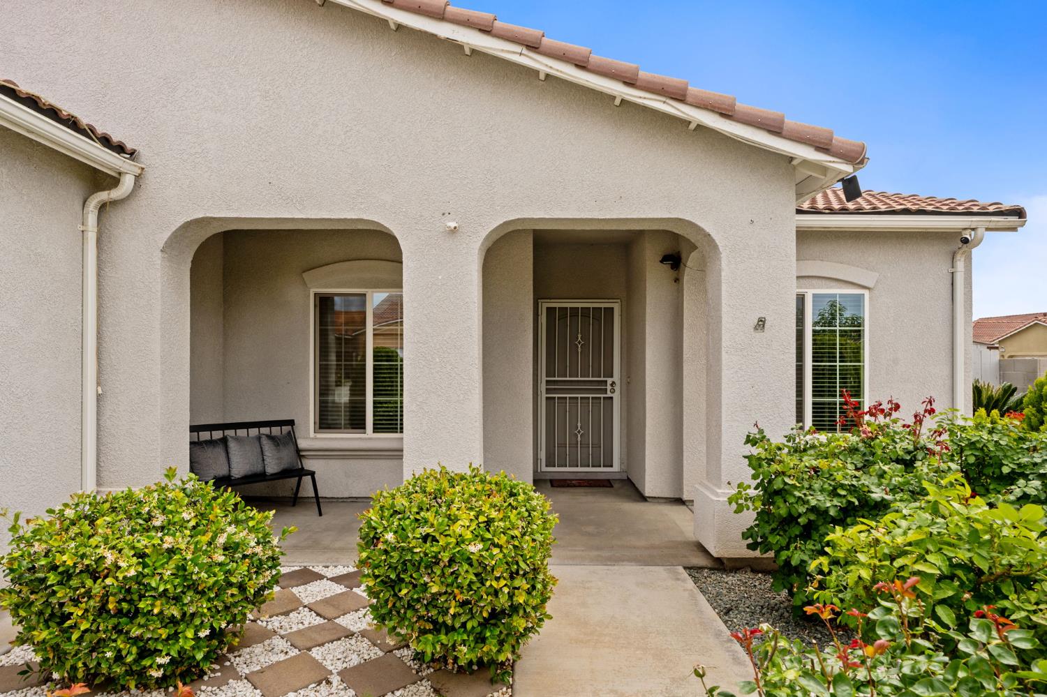 4670 N Constance Ave, Fresno, CA 93722