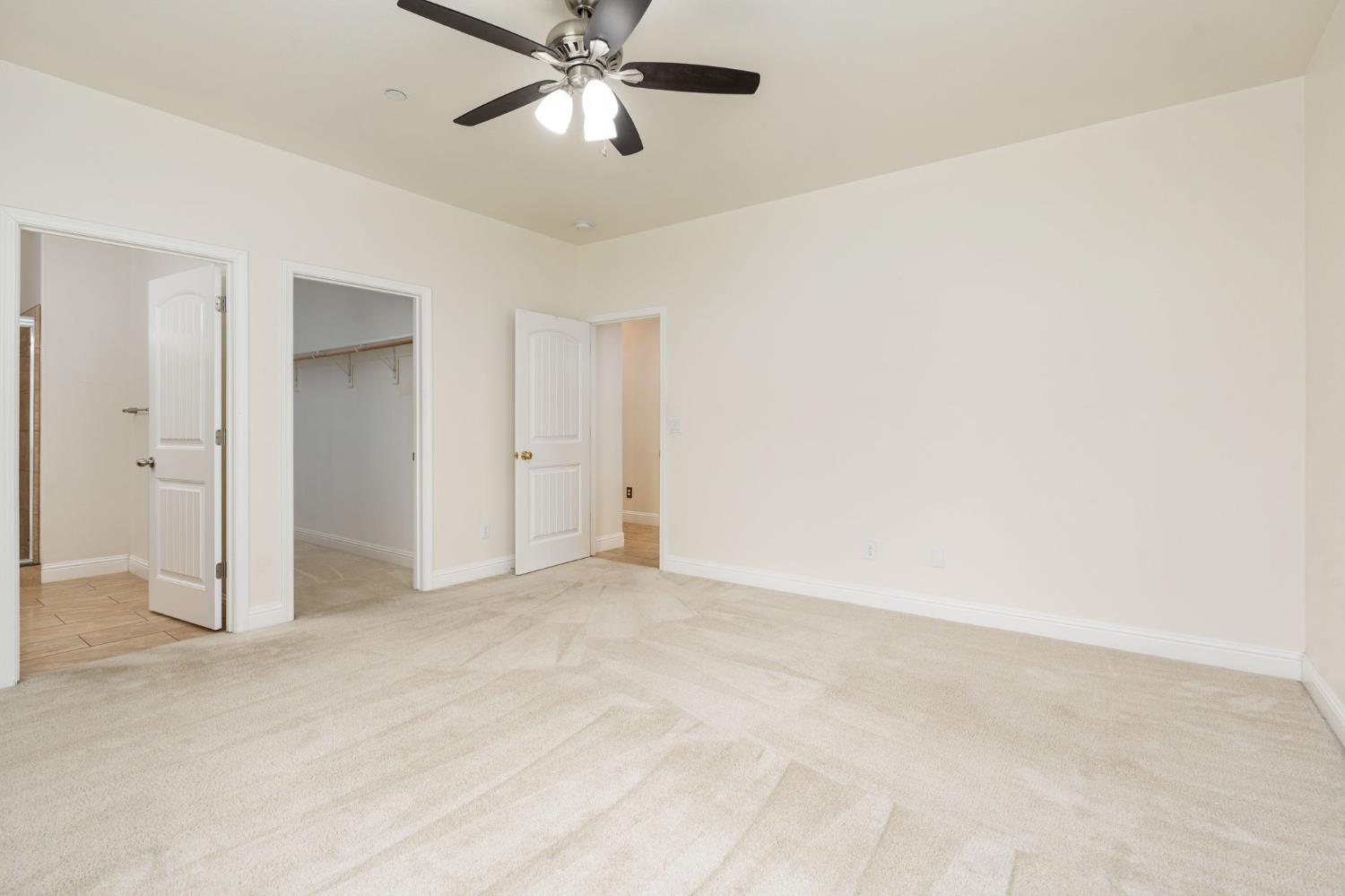 4670 N Constance Ave, Fresno, CA 93722