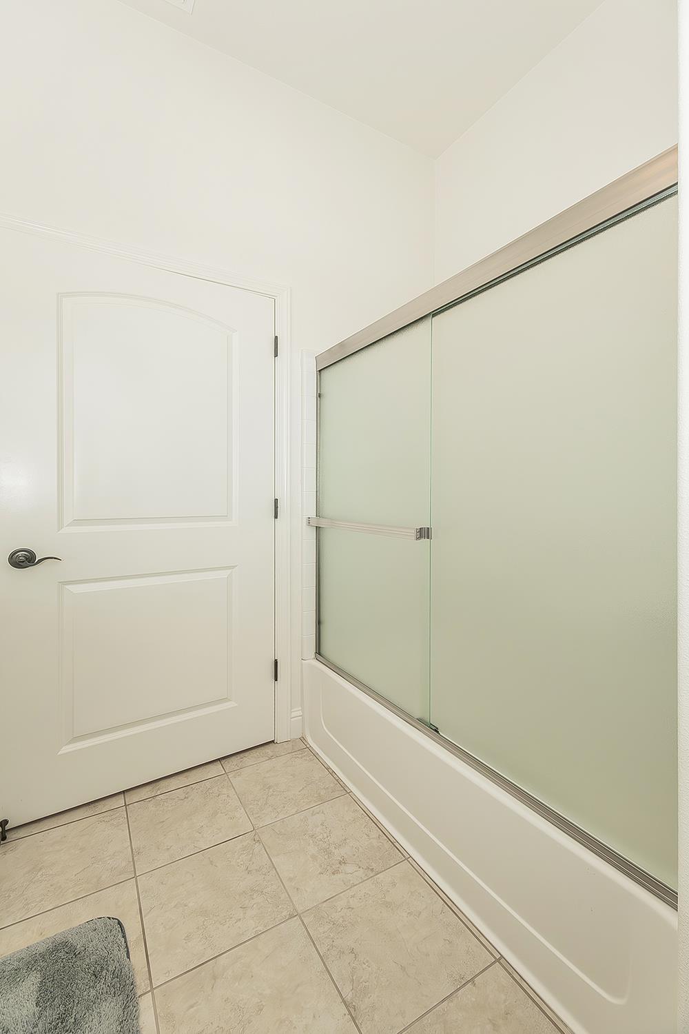 2047 S Church Ave, Reedley, CA 93654