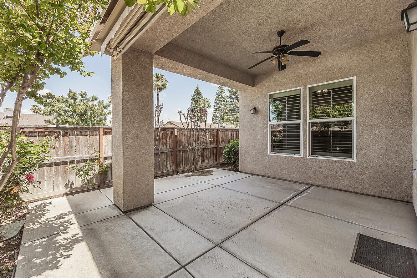 2047 S Church Ave, Reedley, CA 93654