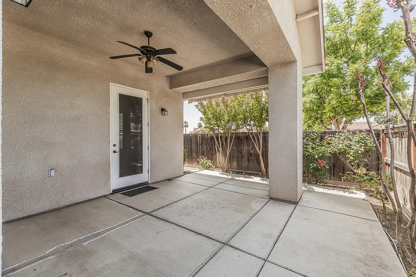 2047 S Church Ave, Reedley, CA 93654