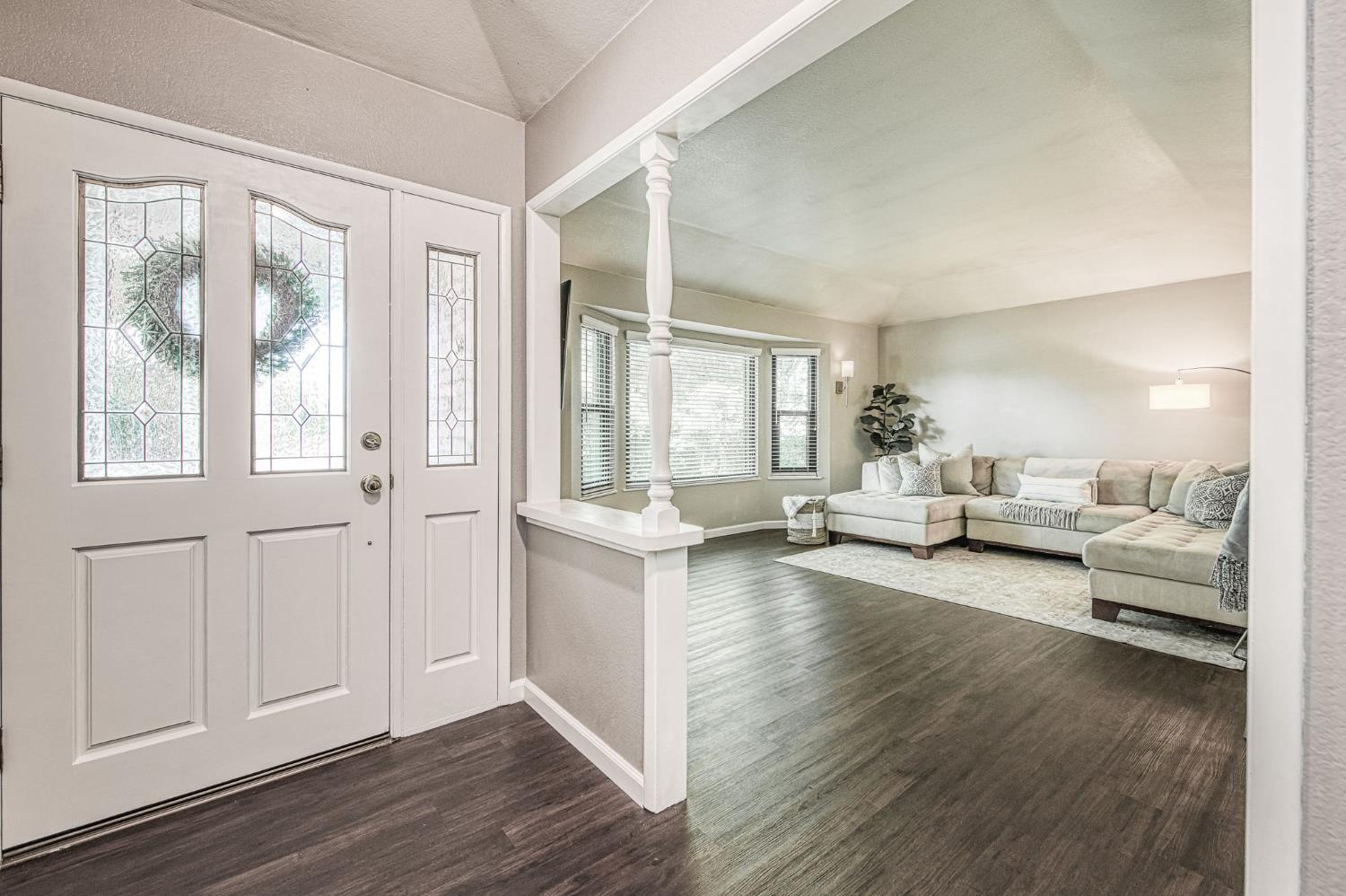 7668 N Hayston Ave, Fresno, CA 93720