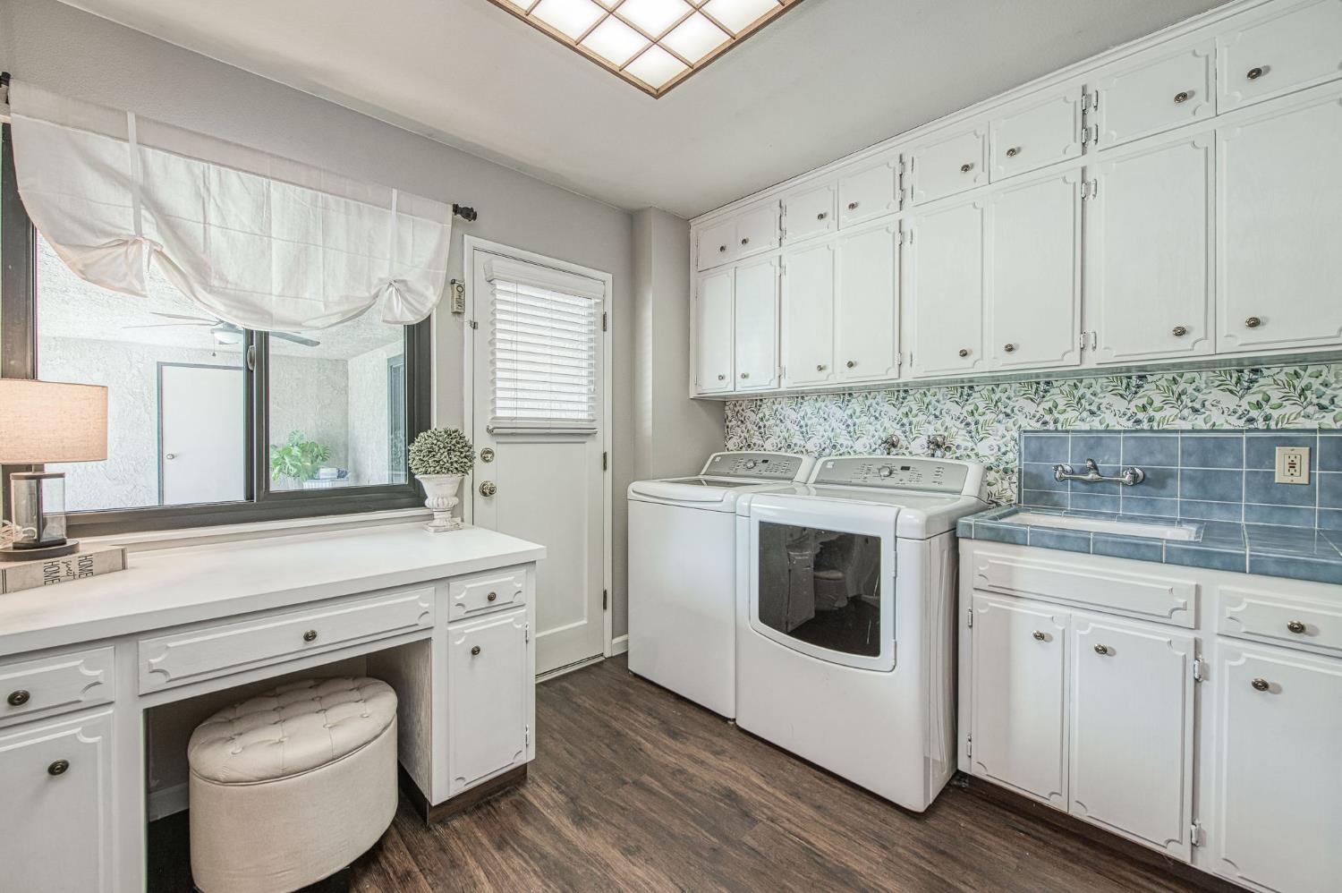 7668 N Hayston Ave, Fresno, CA 93720