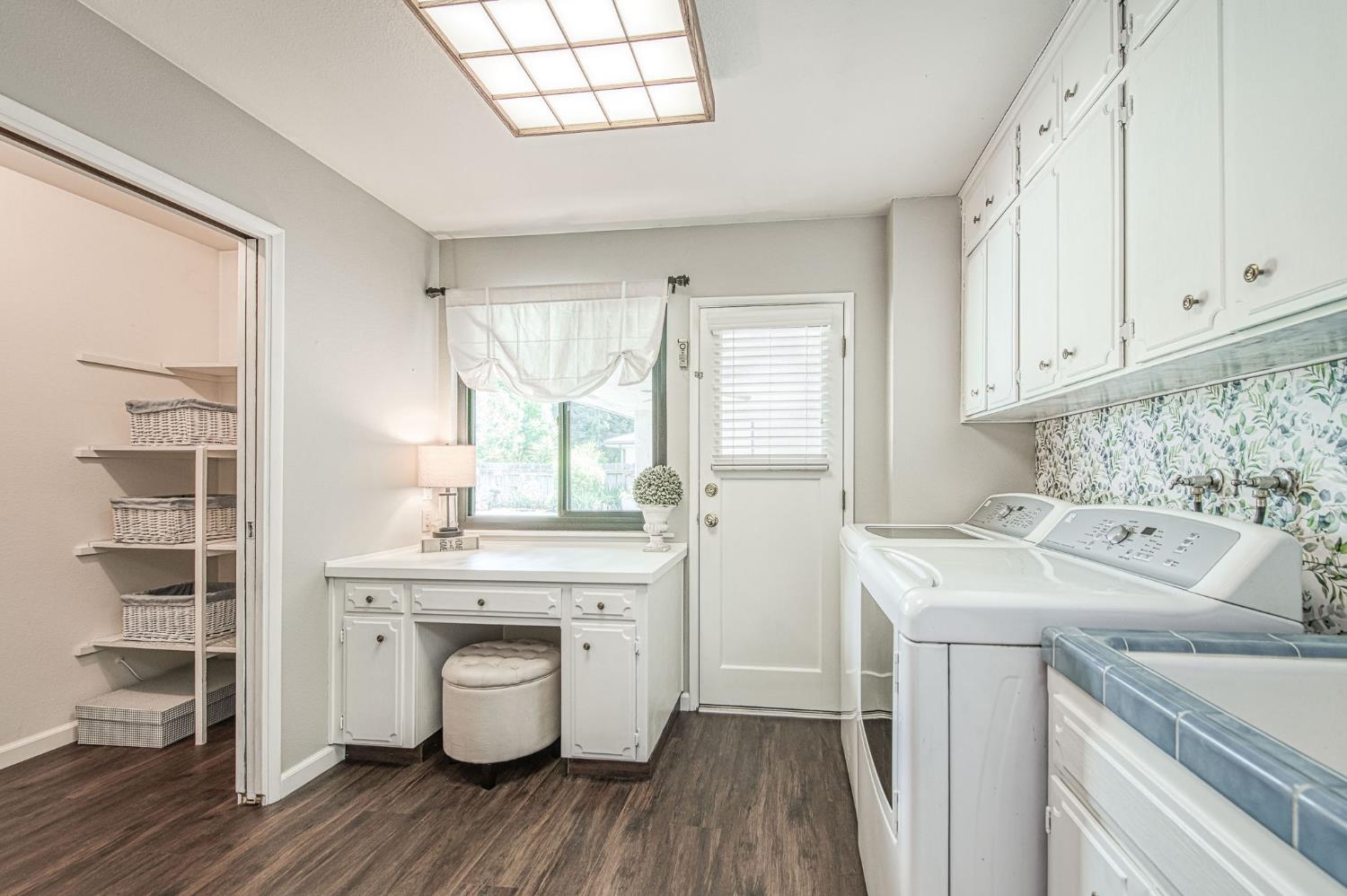 7668 N Hayston Ave, Fresno, CA 93720