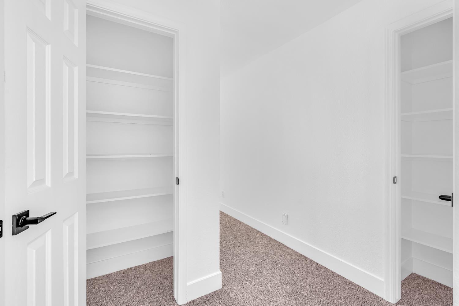 1887 Polson Ave, Clovis, CA 93611