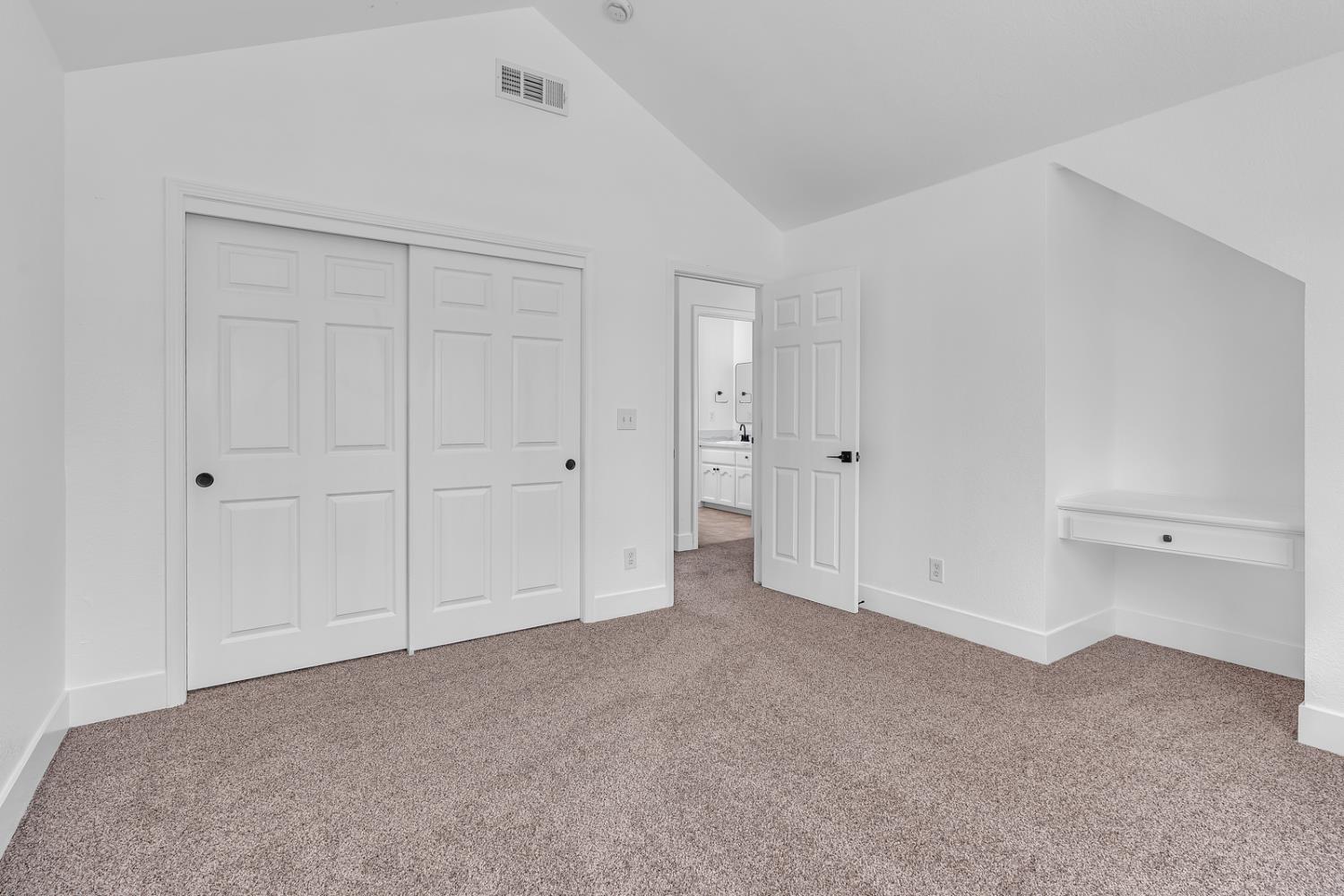 1887 Polson Ave, Clovis, CA 93611