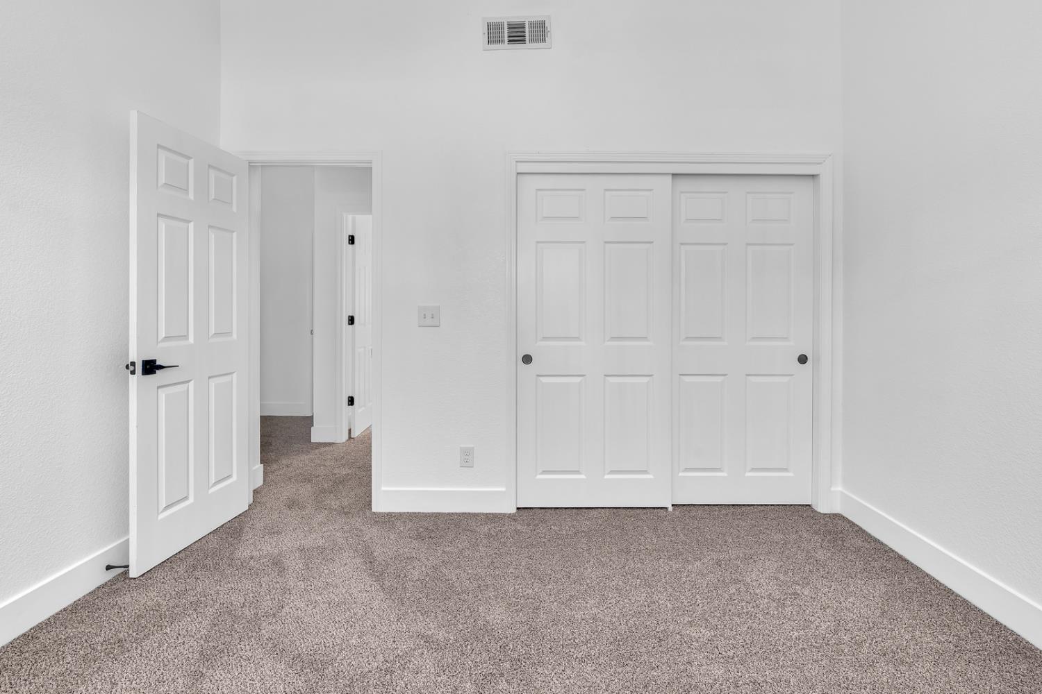 1887 Polson Ave, Clovis, CA 93611