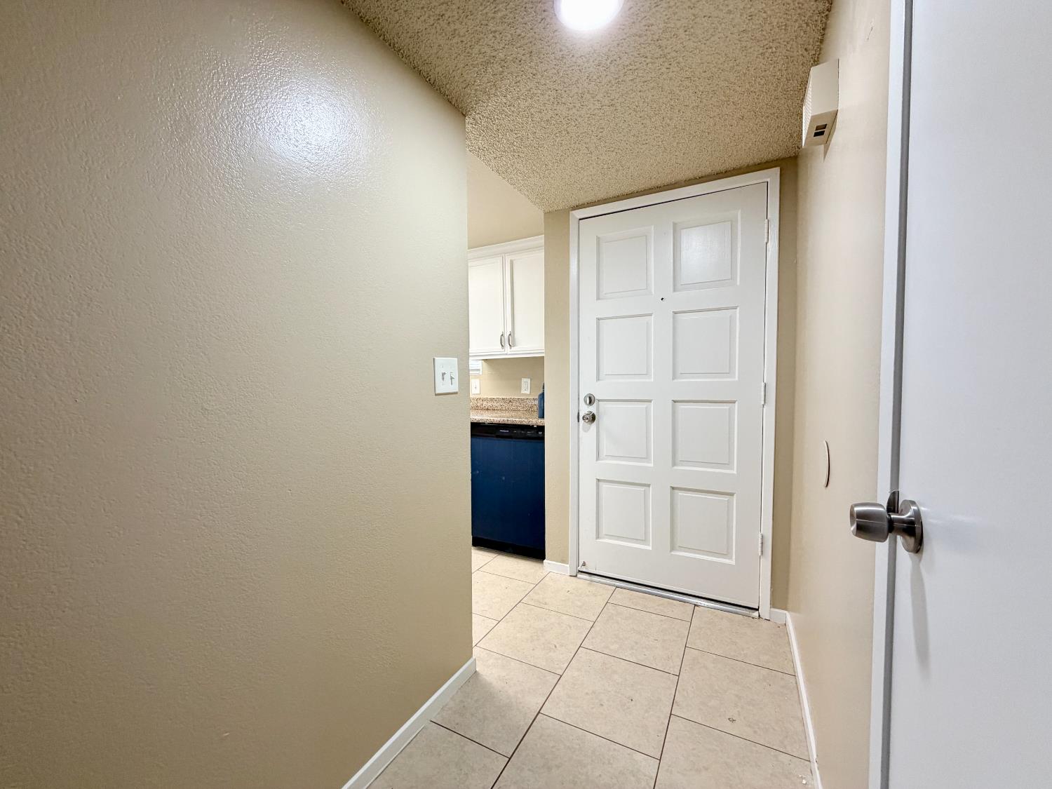 1250 E Shaw Ave #122, Fresno, CA 93710