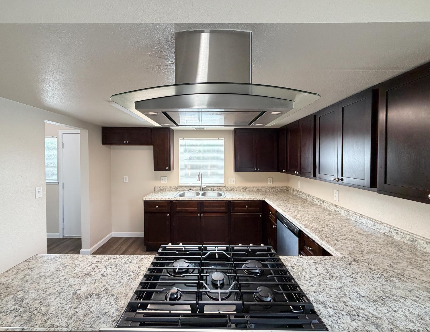 622 N Palm Ave, Fresno, CA 93728