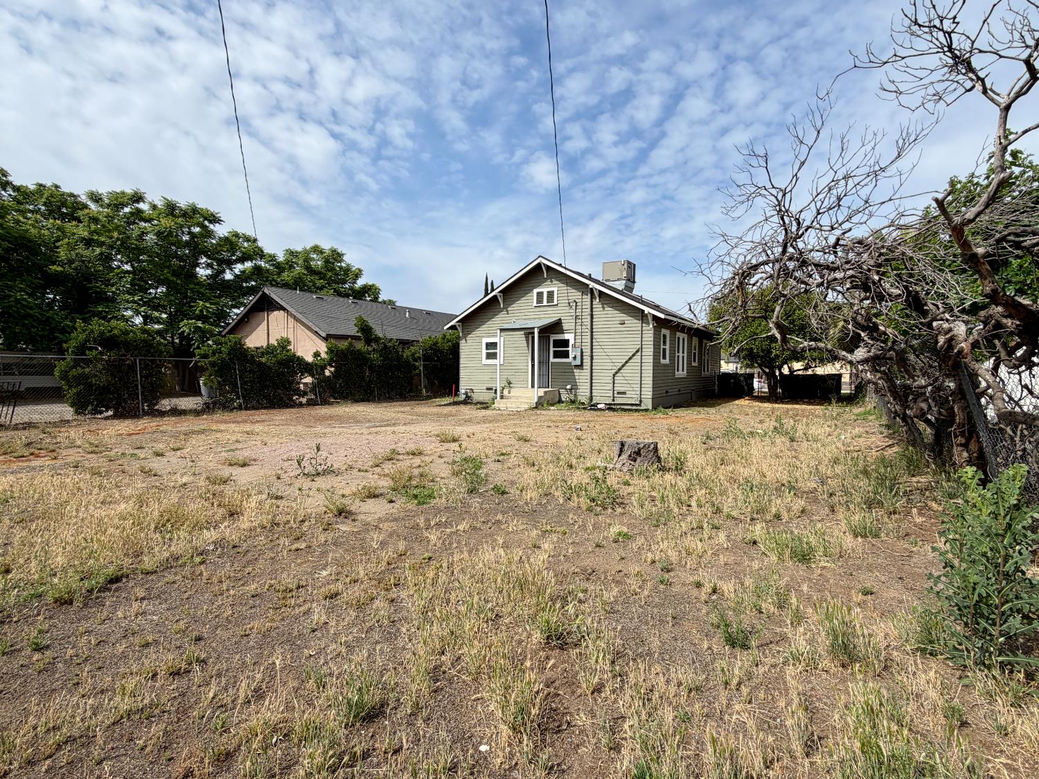 622 N Palm Ave, Fresno, CA 93728