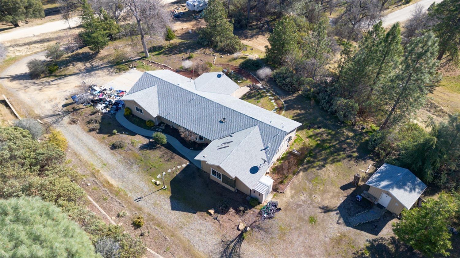 42478 Nelder Heights Dr, Oakhurst, CA 93644