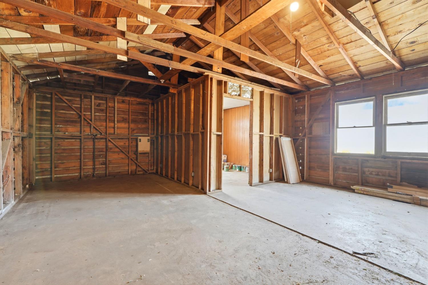 2486 S 10Th St, Fresno, CA 93725