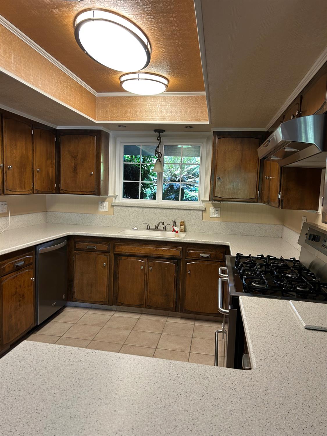 2360 23rd Ave, Kingsburg, CA 93631