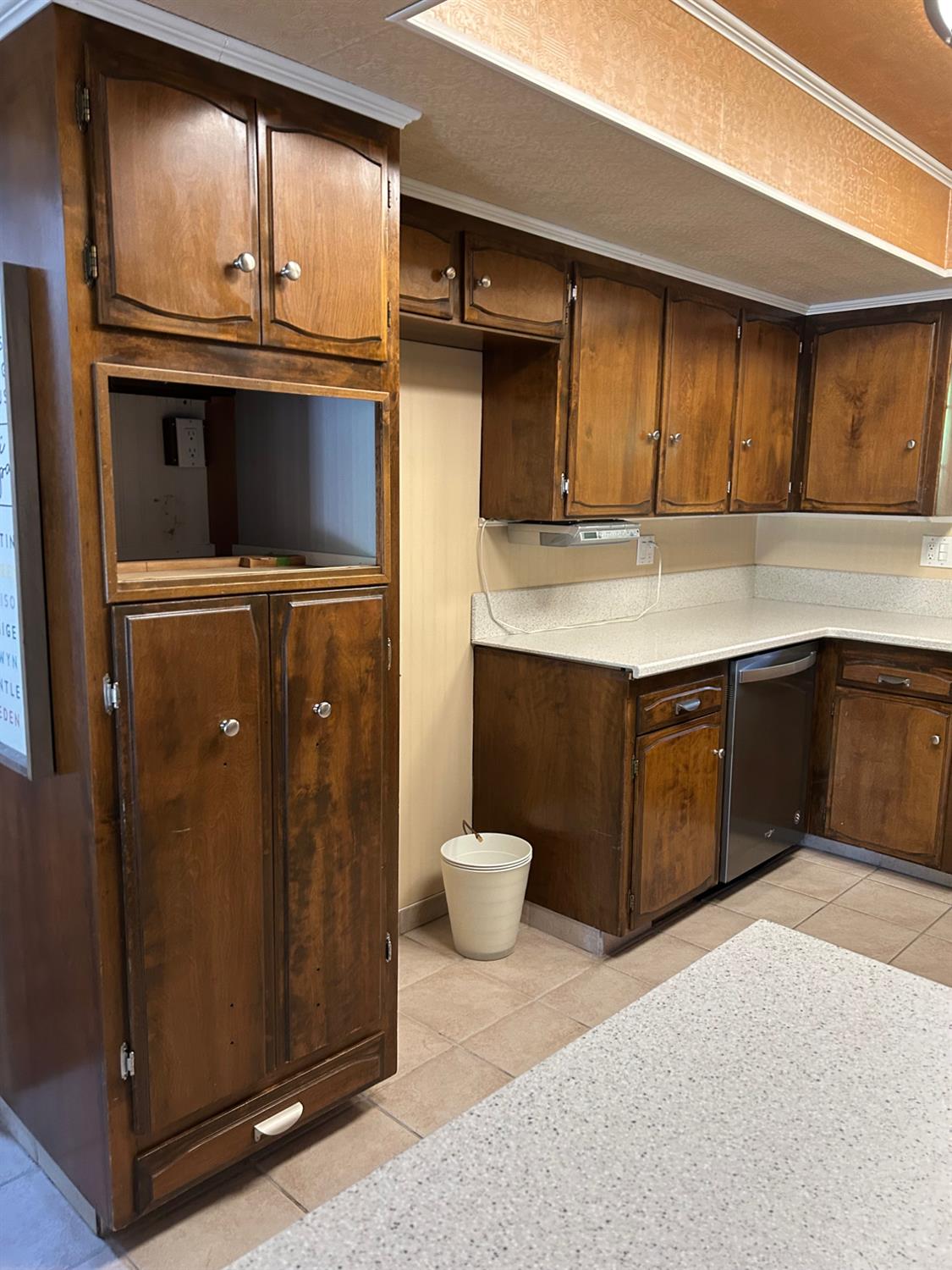 2360 23rd Ave, Kingsburg, CA 93631