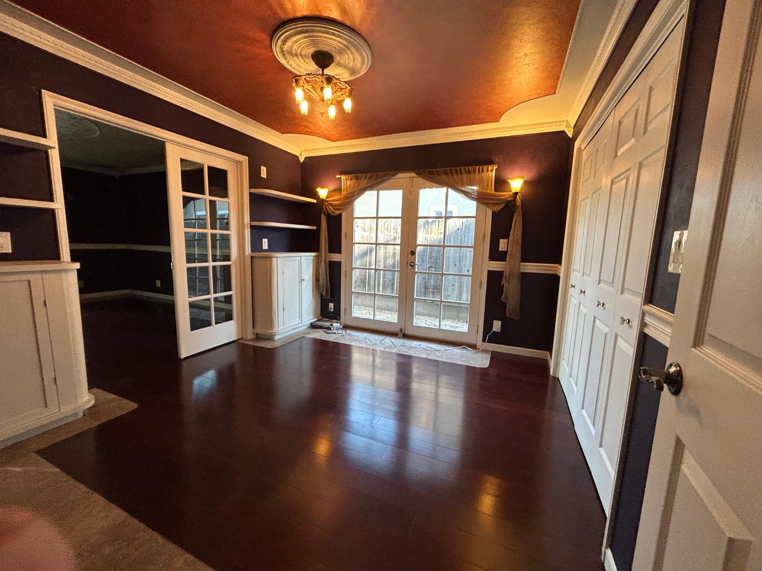 2360 23rd Ave, Kingsburg, CA 93631