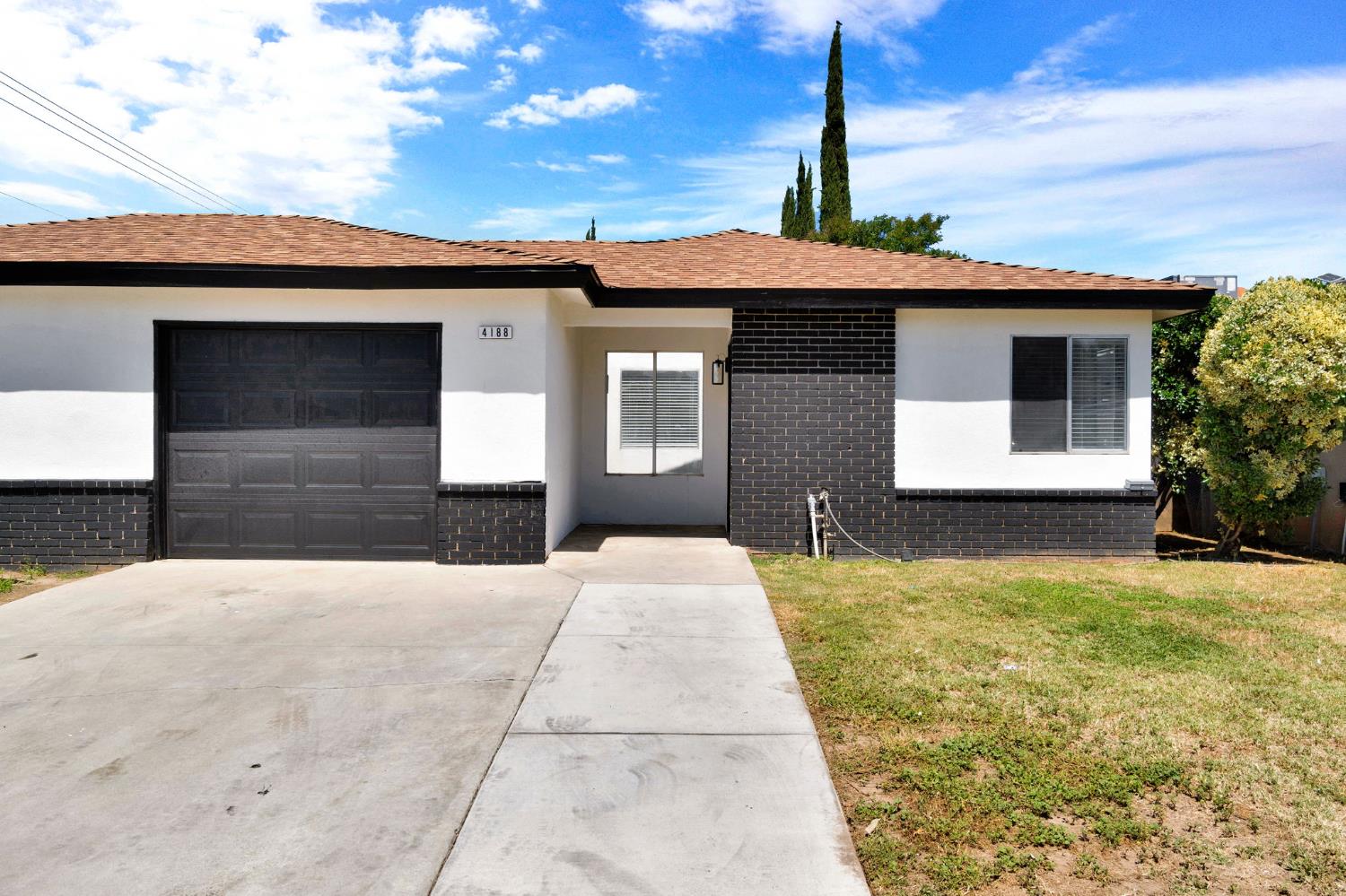 4188 N Cornelia Ave, Fresno, CA 93722