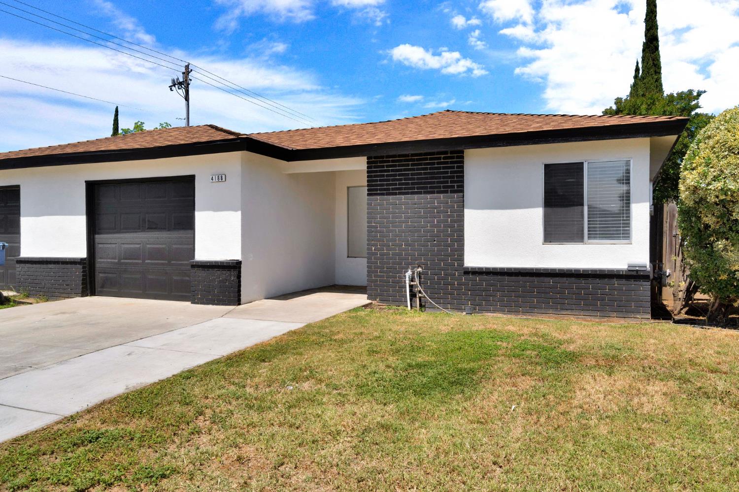 4188 N Cornelia Ave, Fresno, CA 93722